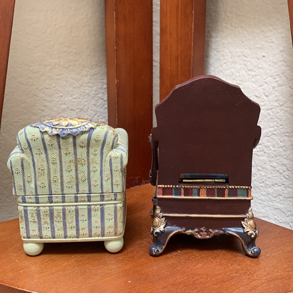 🔹Charming decorative Trinket Box Armchair with Floral Pattern.. - Picture 3 of 9
